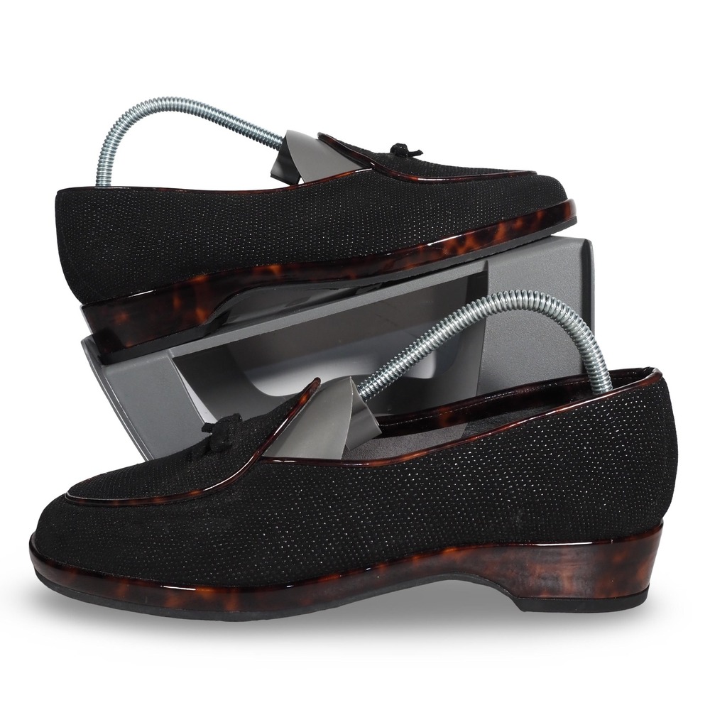 Stuart Weitzman Women 7.5N Black Textured Tortoise Shell Trim Bow Loafers Shoes